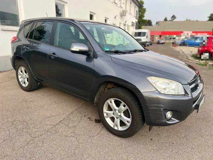 Toyota RAV 4