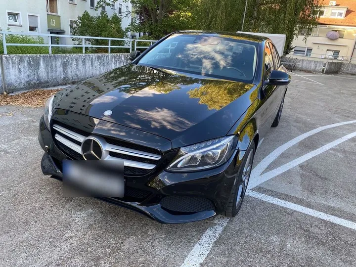 Mercedes-Benz C 220