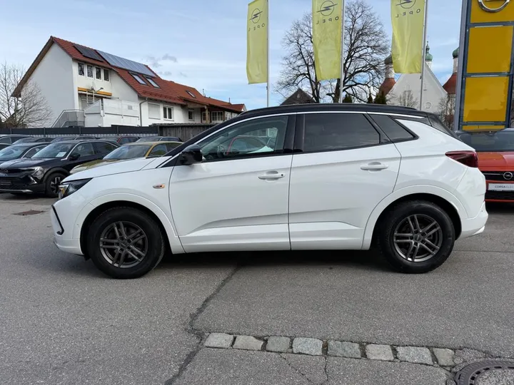 Opel Grandland (X)