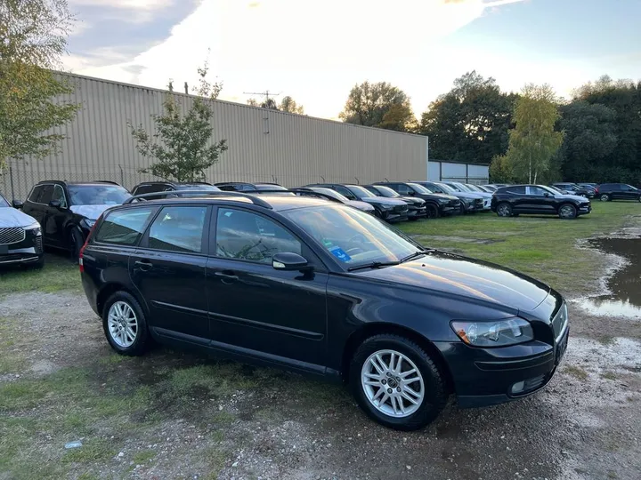 Volvo V50