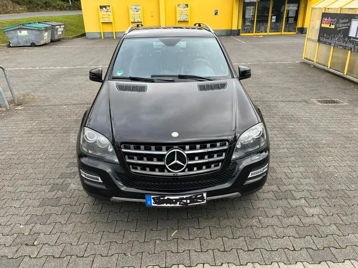 Mercedes-Benz ML 350