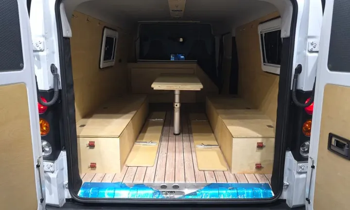 Geely SE-A2 Van