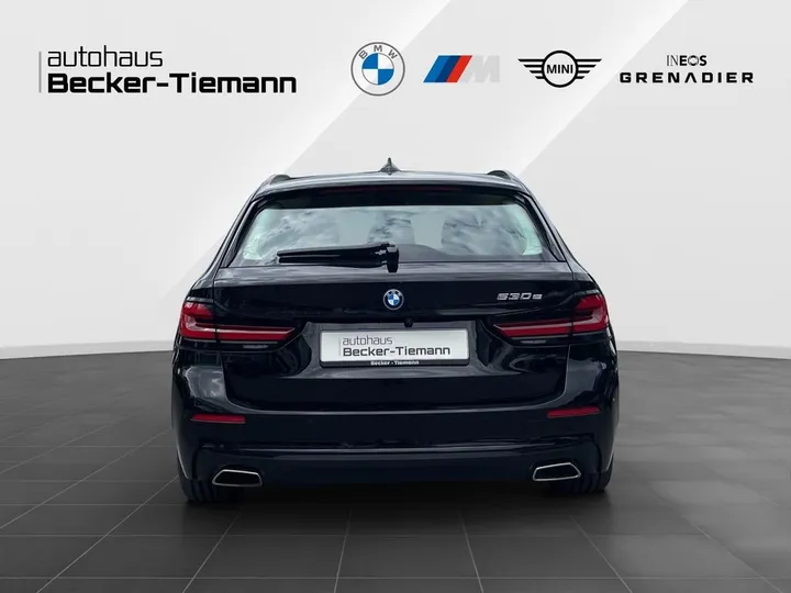 BMW 530