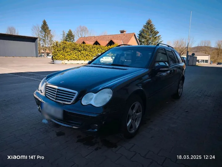 Mercedes-Benz C 220