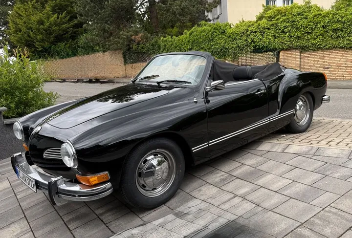 Volkswagen Karmann Ghia