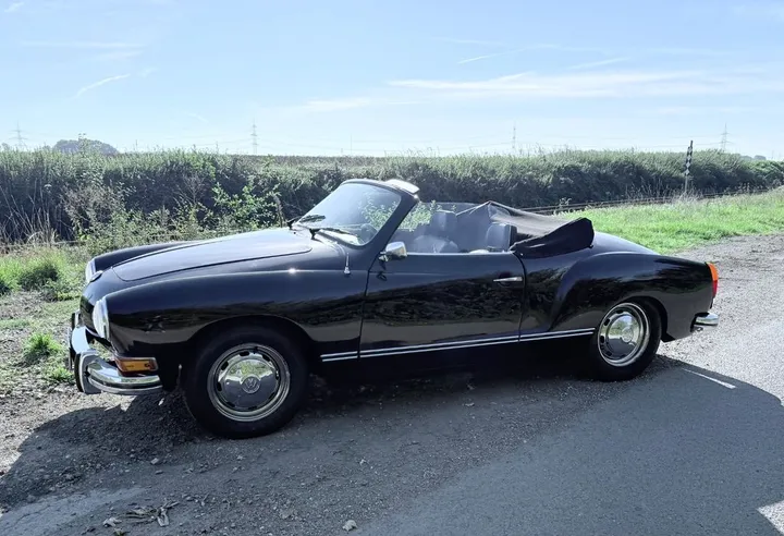 Volkswagen Karmann Ghia