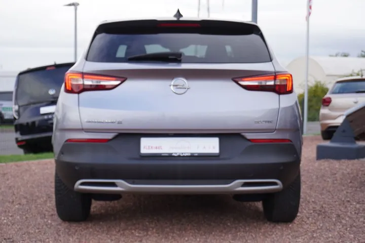 Opel Grandland (X)