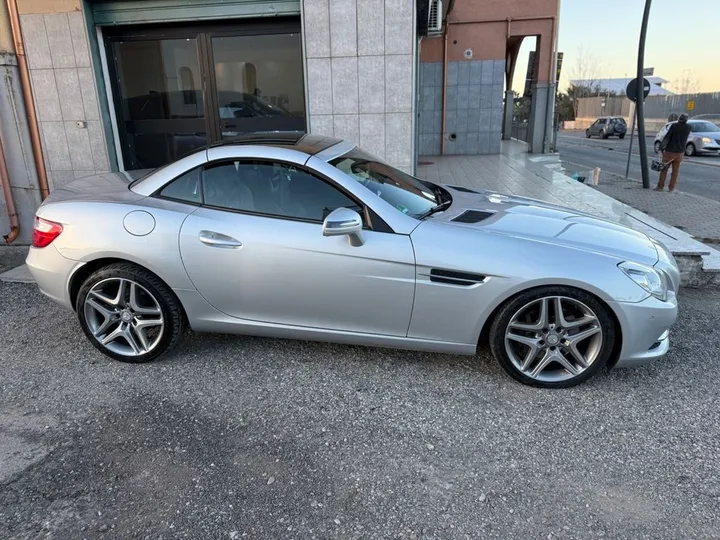 Mercedes-Benz SLK 250