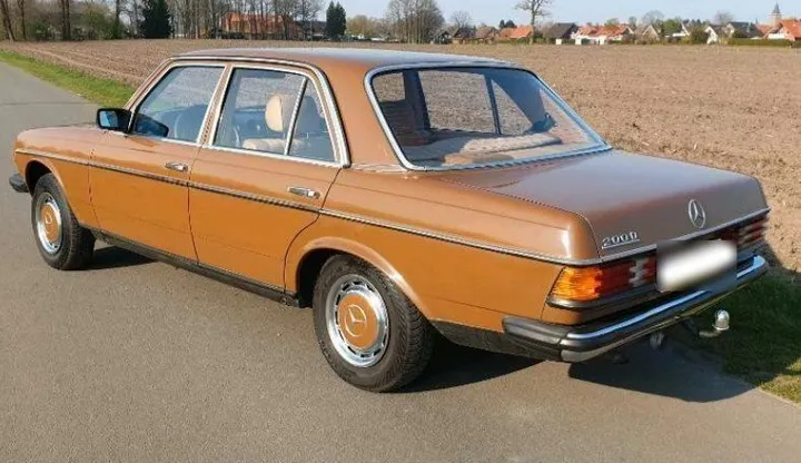 Mercedes-Benz 200