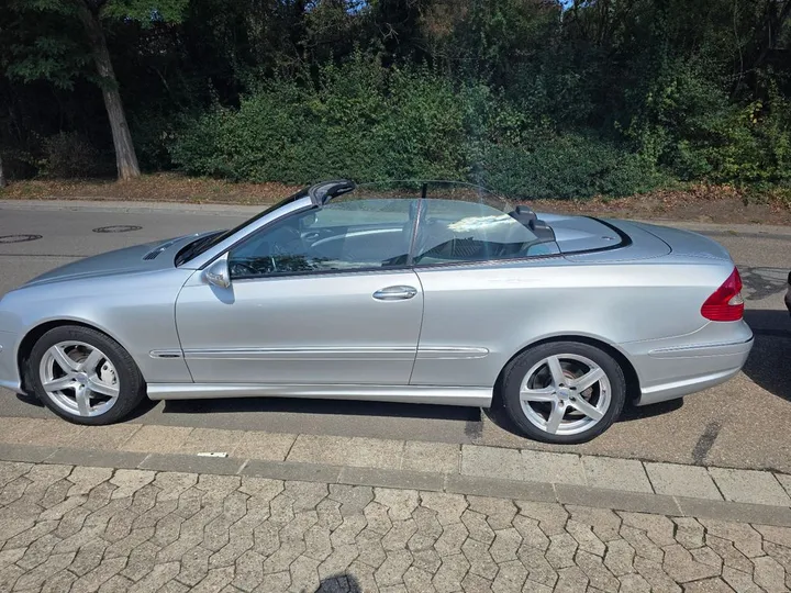 Mercedes-Benz CLK 200