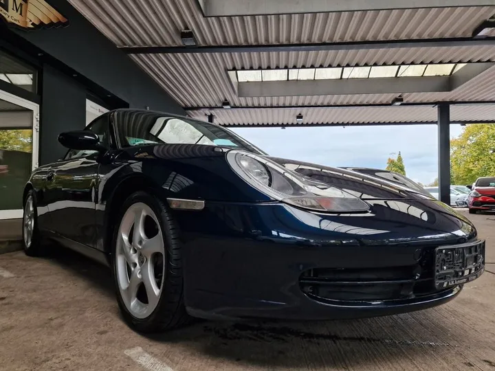 Porsche 996