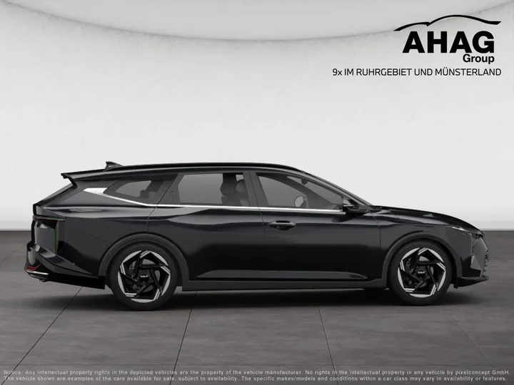 Kia K4