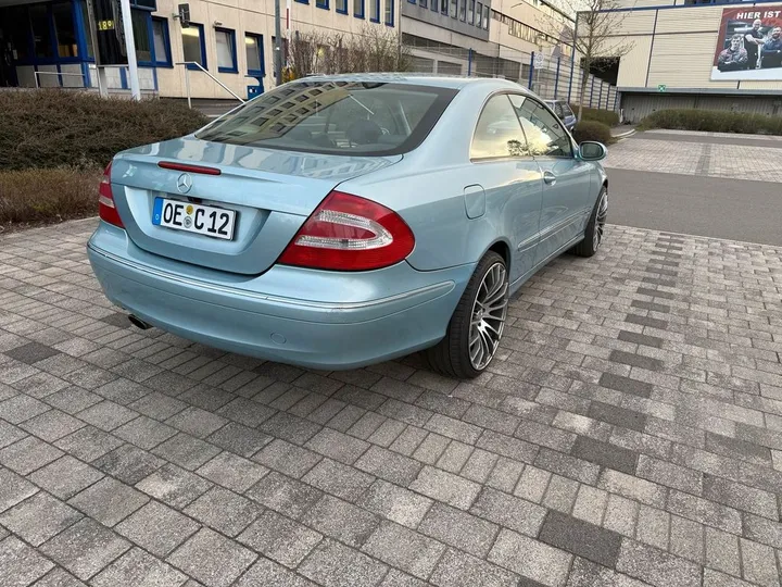 Mercedes-Benz CLK 200