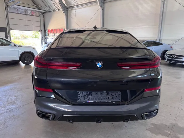 BMW X6 M50