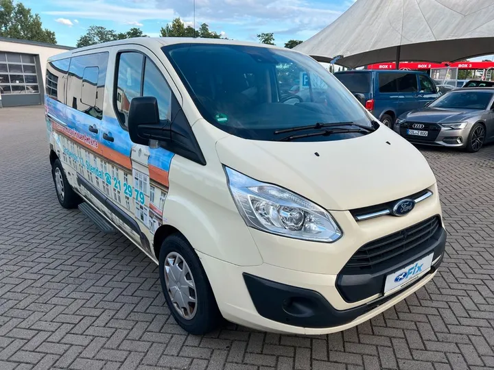 Ford Tourneo Custom