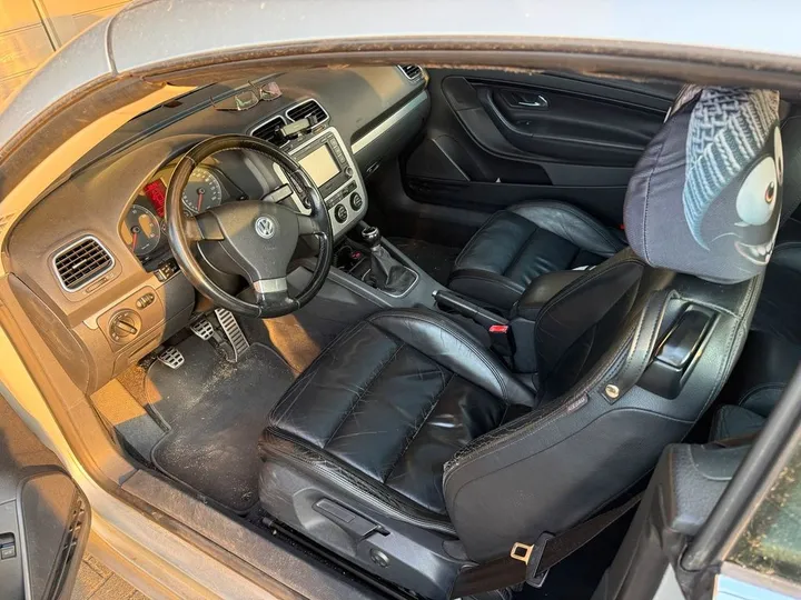 Volkswagen Eos