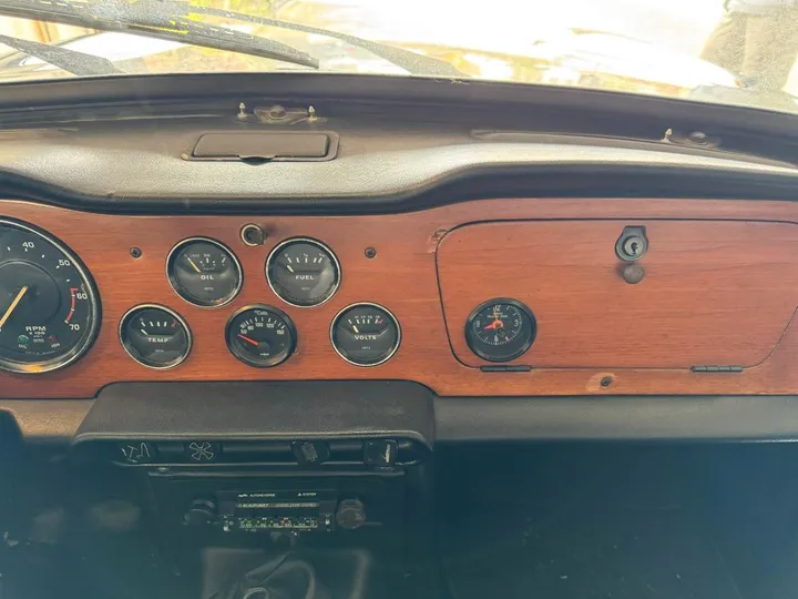 Triumph TR6