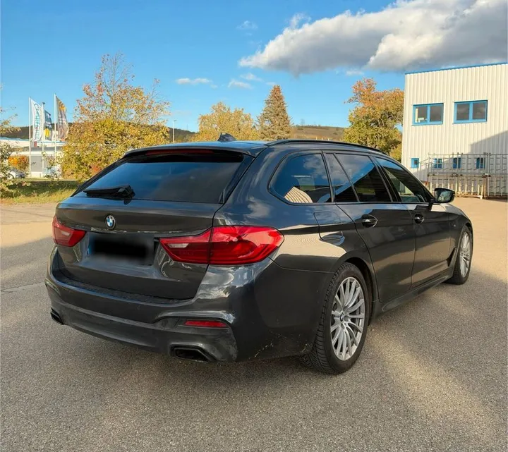 BMW 530