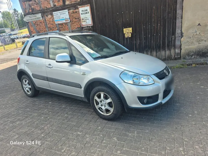 Suzuki SX4
