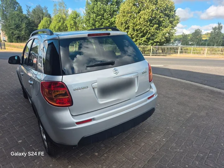 Suzuki SX4