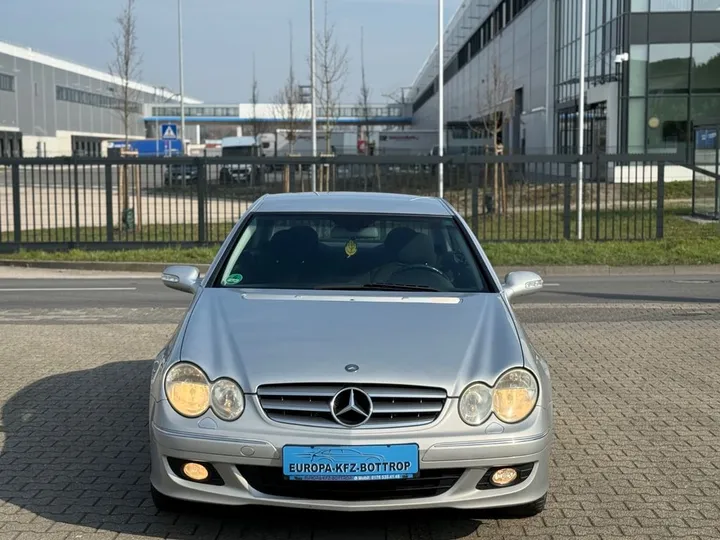 Mercedes-Benz CLK 200