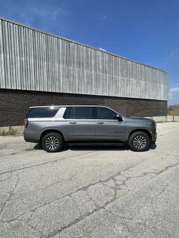 Chevrolet Suburban