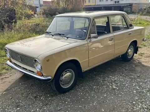 Lada 1200