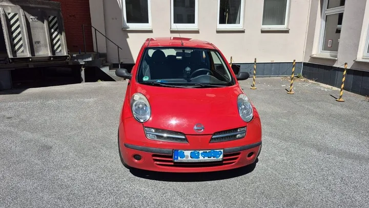 Nissan Micra