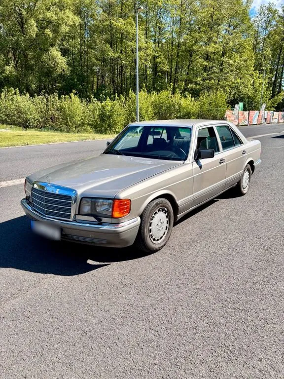 Mercedes-Benz 420