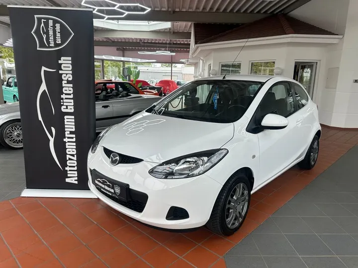 Mazda 2