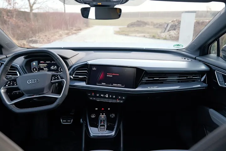 Audi Q4