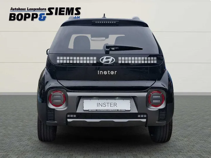 Hyundai INSTER