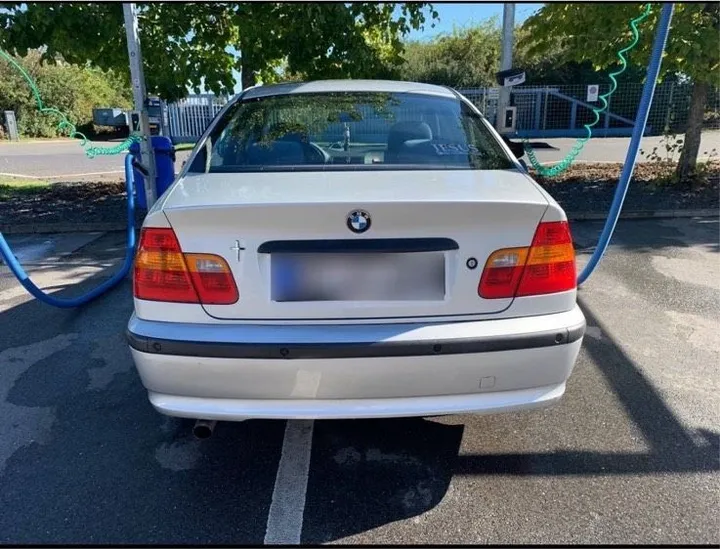 BMW 318