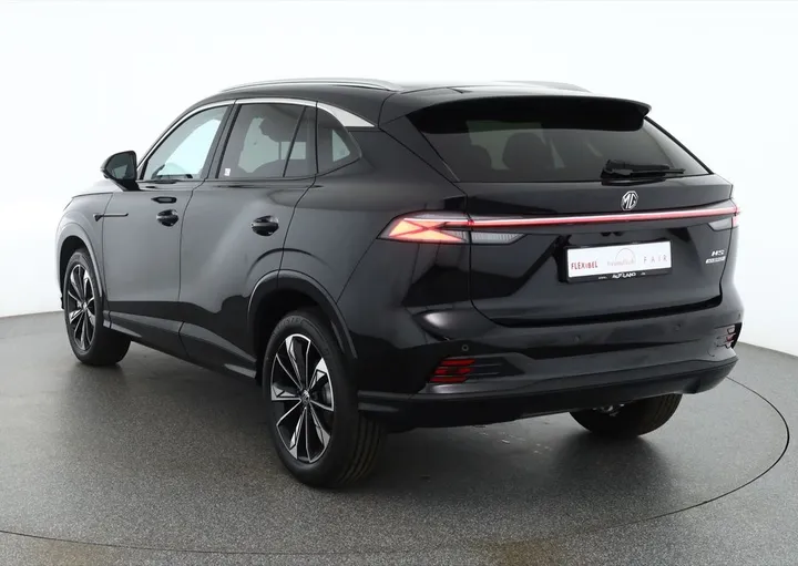 MG HS