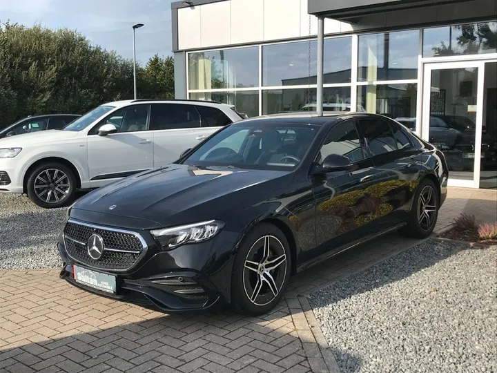Mercedes-Benz E 200