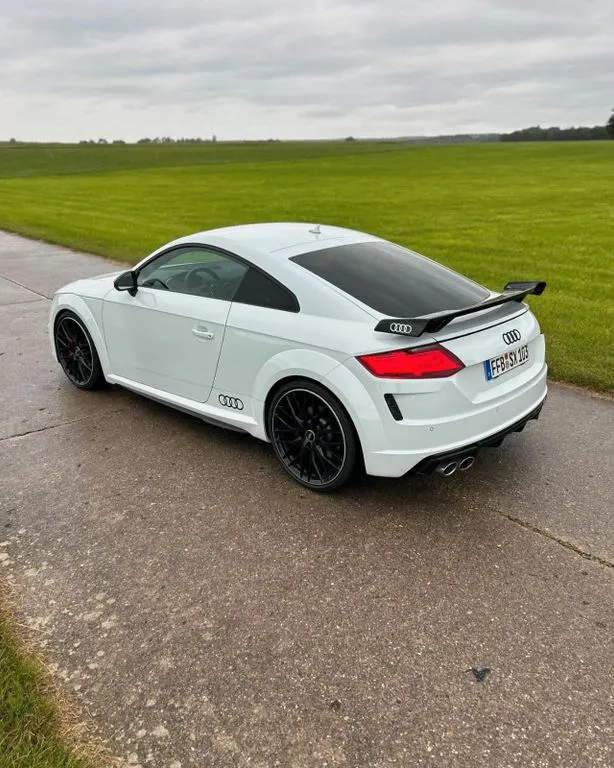 Audi TTS