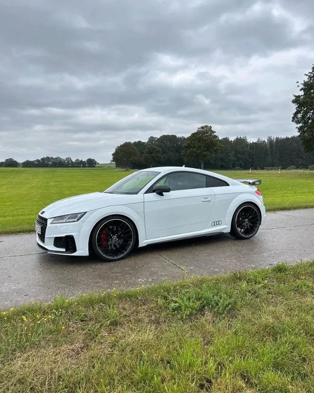 Audi TTS