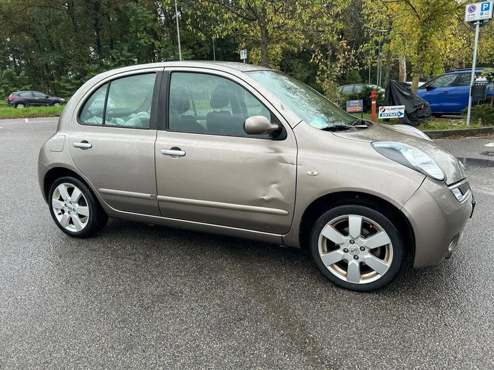 Nissan Micra