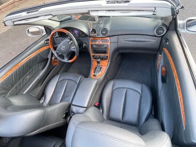 Mercedes-Benz CLK 240