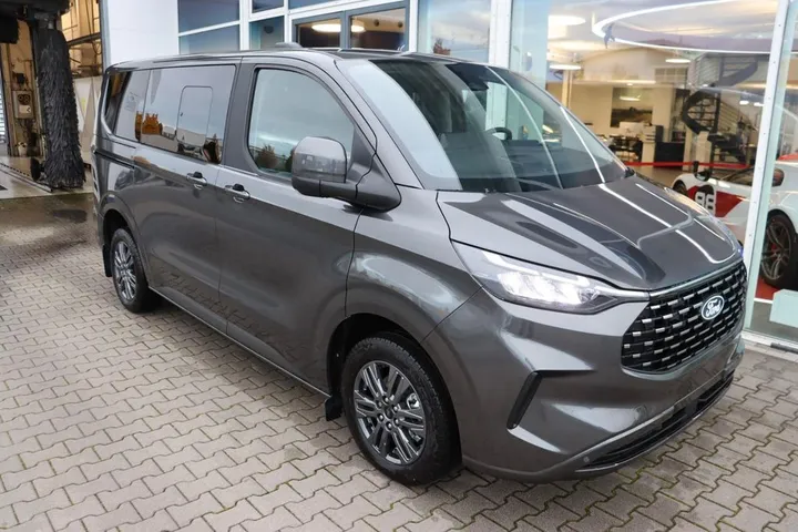 Ford Tourneo Custom