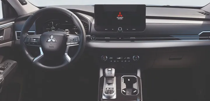 Mitsubishi Plug-in Hybrid Outlander