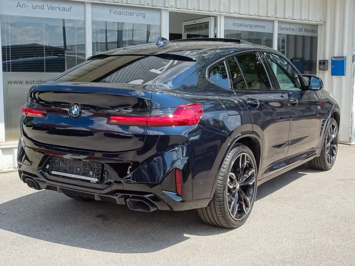 BMW X4 M40