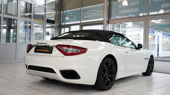 Maserati GranCabrio