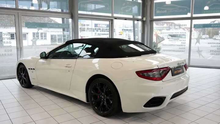 Maserati GranCabrio