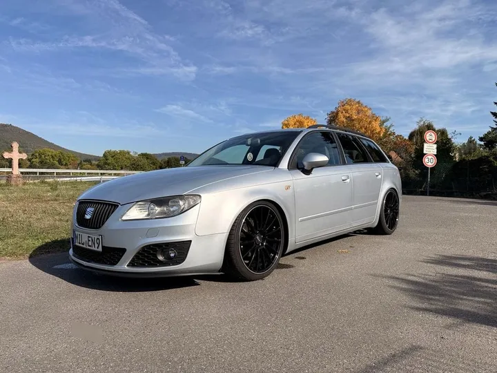 Seat Exeo