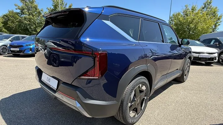 Kia EV5