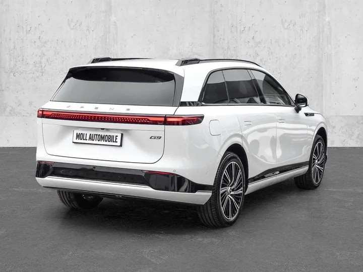 XPENG G9