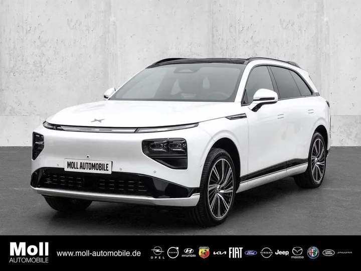 XPENG G9