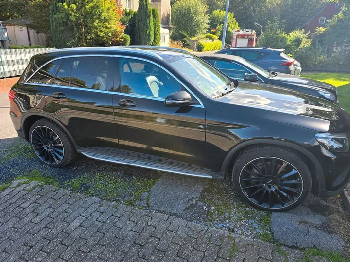 Mercedes-Benz GLC 220