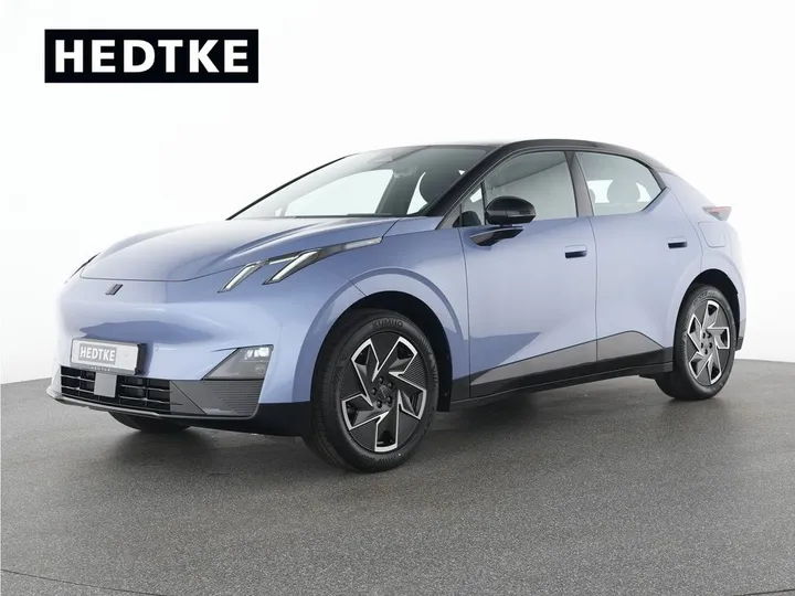 Lynk&Co 02